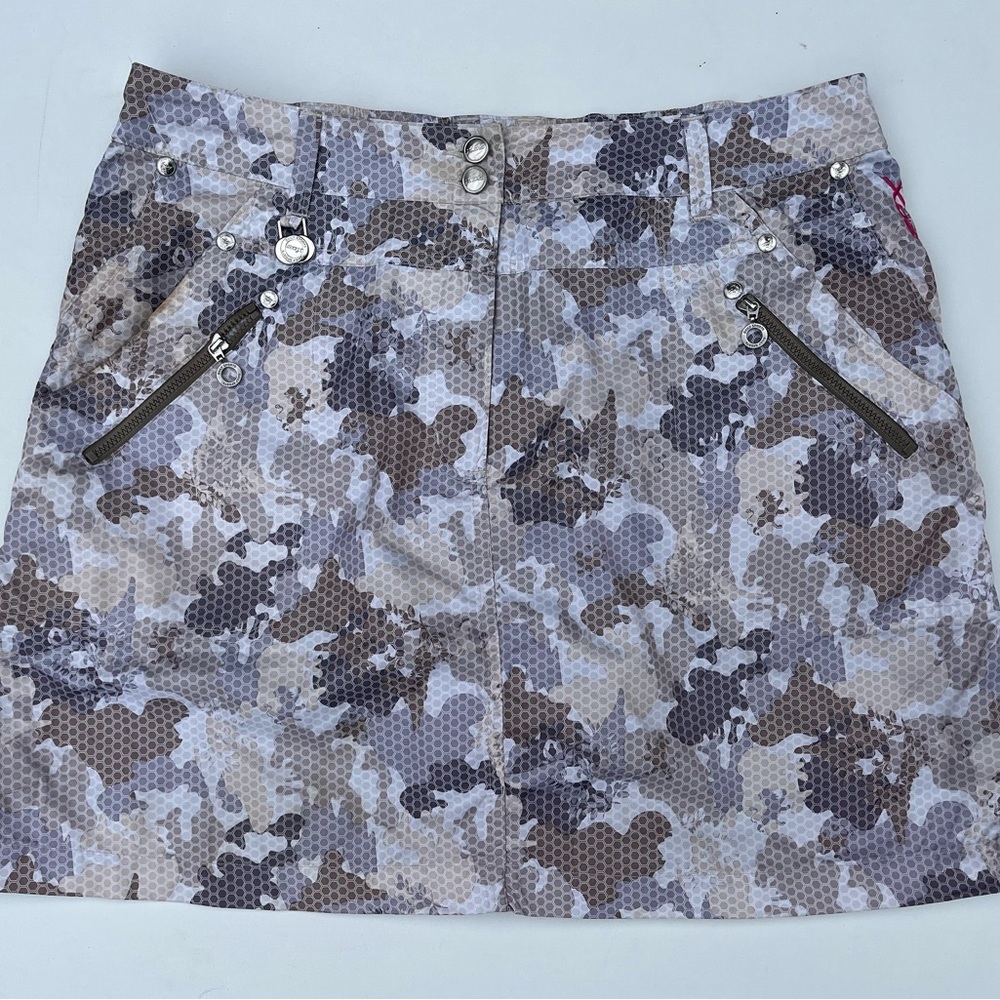 Daily Sport Golf Skirt size 10 beige white pattern NWOT Skort underneath